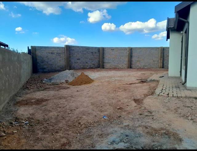 2 BEDROOM HOUSE FOR SALE IN WILFORDON